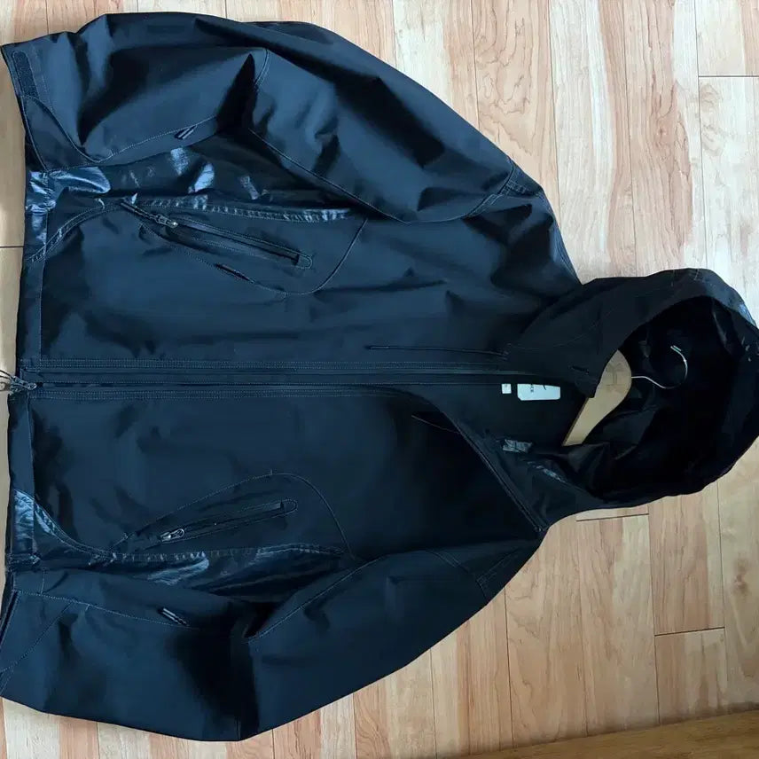[BUNJANG] Mizuno x Insilence Windbreaker Black M / 미즈노X인사일런스 바람막이 M