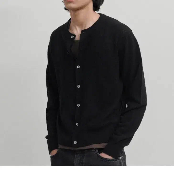 [BUNJANG] Brown Yak Soft Round Cardigan Black / 브라운야드 소프트 라운드 가디건 블랙 4