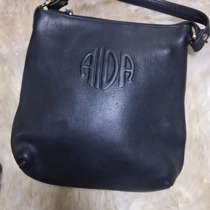 [BUNJANG] Genuine Leather Crossbody Shoulder Bag Bundle / 양가죽 크로스백/숄더백 모음 두개 1만2천