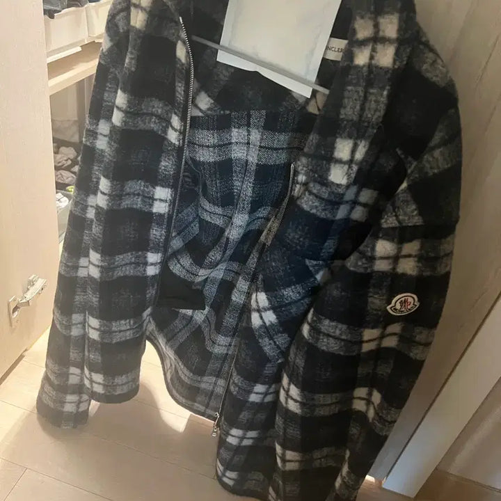 [BUNJANG] Moncler Tartan Check Shirt Jacket Black White / 몽클레어 타탄셔츠 블랙 화이트 체크 자켓