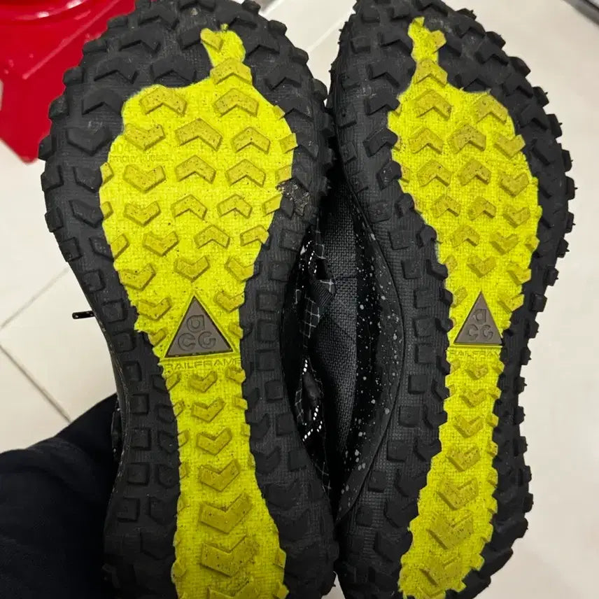 [BUNJANG] Nike ACG Mountain Fly Low Gore-Tex / Acg 마운틴플라이 고어텍스
