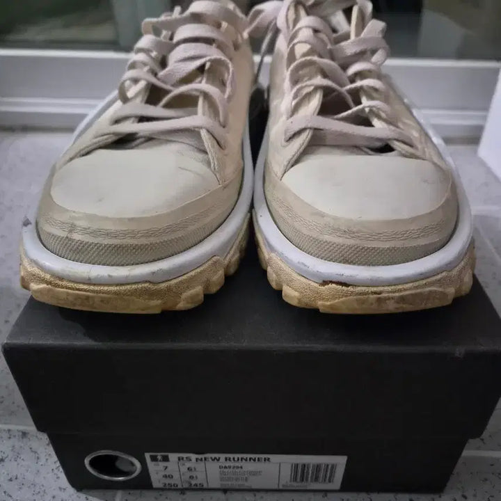 [BUNJANG] Raf Simons RS New Runner Sneakers Ivory / 라프시몬스 RS 뉴러너 스니커즈 아이보리