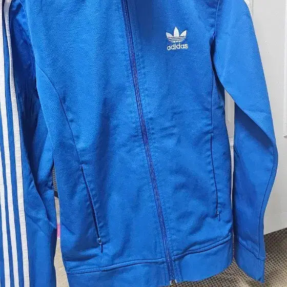 [BUNJANG] Adidas Blue Three-Stripes Track Jacket / 아디다스 파란색 삼선 트랙탑