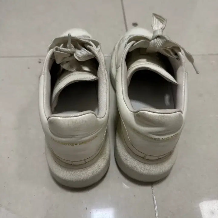[BUNJANG] Alexander McQueen Oversized Sole Sneakers White Women&
