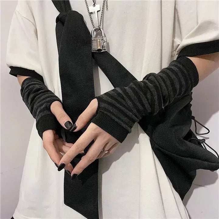 [BUNJANG] Black/Gray Stripe Fingerless Arm Warmers Gloves / 블랙/그레이 스트라이프 핑거리스 암워머 팔토시 장갑