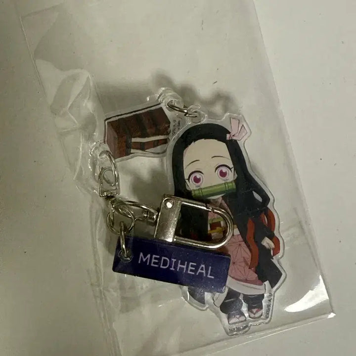 [BUNJANG] Demon Slayer: Kimetsu no Yaiba Nezuko Medheal Collaboration Keychain (Sealed) / (미개봉)귀멸의 칼날 메디힐 네즈코 키링