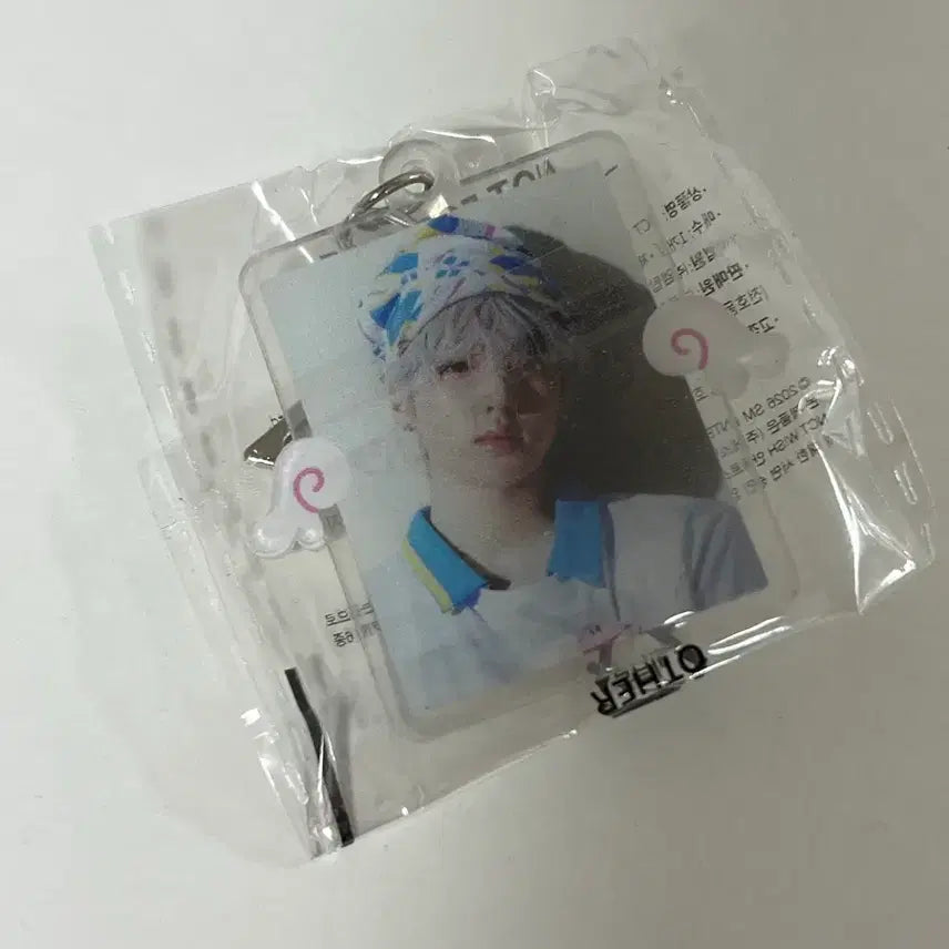 [BUNJANG] NCT WISH Sakuya MelonPOP Keyring (Sealed) / 엔시티위시 멜론팝 사쿠야 키링 미개봉 새제품