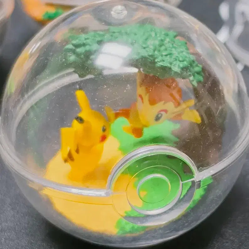 [BUNJANG] Pokémon Terrarium Remement Figure Pikachu, Scorbunny / 포켓몬스터 테라리움 리멘트 피규어 피카츄 불꽃숭이