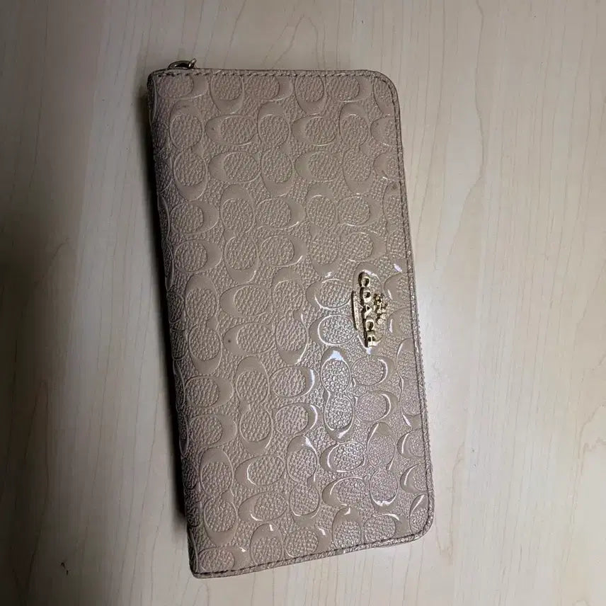 [BUNJANG] Coach Signature Embossed Long Wallet Beige / 코치 시그니처 엠보 장지갑 베이지