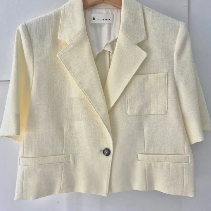 [BUNJANG] It MICHAA Cropped Jacket &amp; Shorts Set - Ivory, Size M/S / 새제품) 잇미샤 크롭자켓M /반바지 S 셋업
