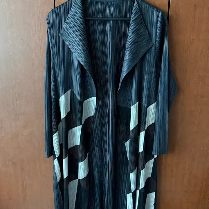 [BUNJANG] Pleated Long Cardigan / 플리츠 롱 가디건