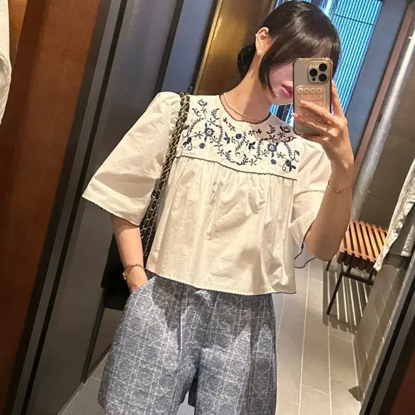 [BUNJANG] Bysini Blue Embroidery Blouse / 무배/새상품/바이씨니 제작블루자수블라