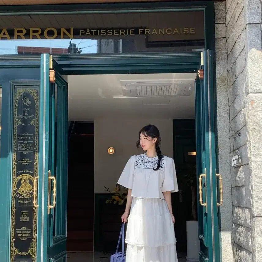 [BUNJANG] Bysini Blue Embroidery Blouse / 무배/새상품/바이씨니 제작블루자수블라