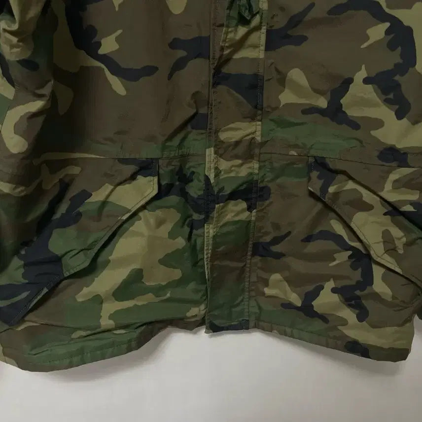 [BUNJANG] US Army GORE-TEX Camo Field Jacket (Size 105-110) / 105-110 US ARMY 고어텍스 카모 밀리터리 기능성 자켓