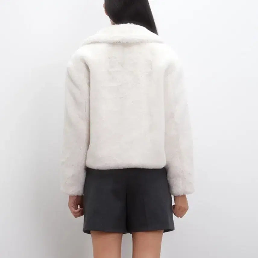 [BUNJANG] Mixxo White Short Fur Jacket / 미쏘 화이트 숏 퍼 자켓