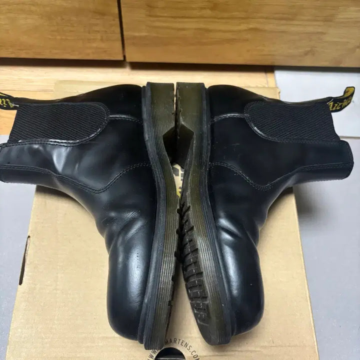 [BUNJANG] Dr. Martens 2976 Chelsea Boots / [260] 닥터마틴 2976 첼시부츠