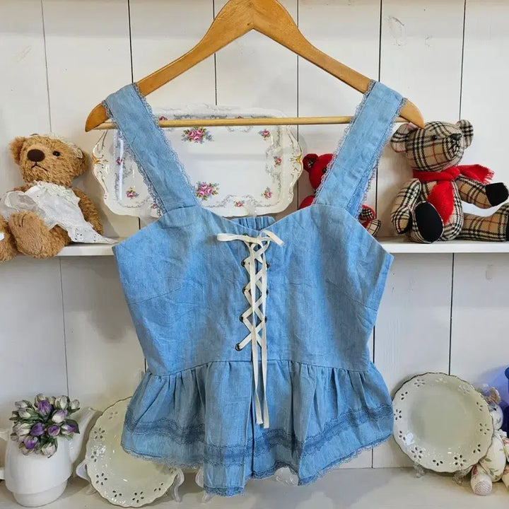 [BUNJANG] Fint Lace Ribbon Bustier Top / Fint 레이스 리본 뷔스티에 탑