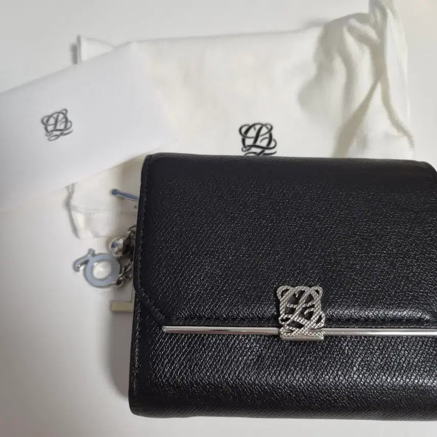 [BUNJANG] Louis Quatorze Lara Wallet / 루이까또즈 라라반지갑