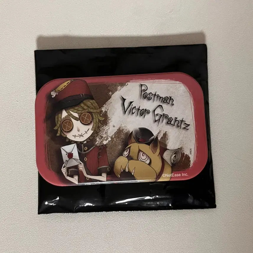 [BUNJANG] Identity V Postman Dark Pop Can Badge / 제5인격 우편배달부 다크팝 캔뱃지