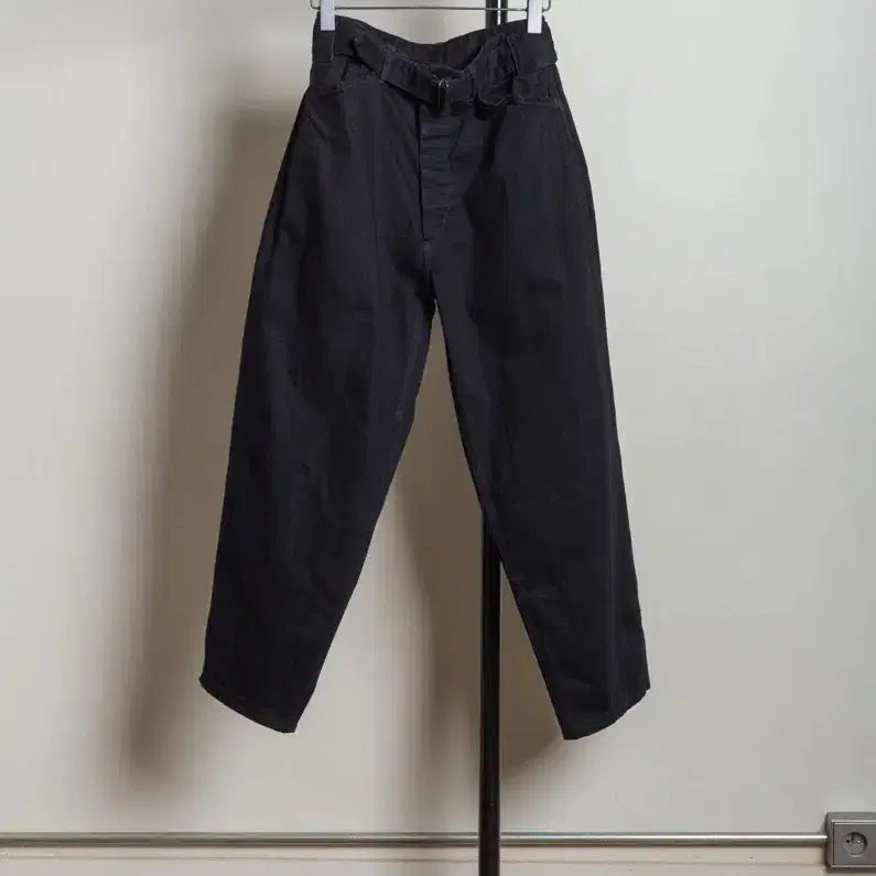 [BUNJANG] Comoli 25AW Denim Belted Pants / 코모리 25aw 데님 벨티드 팬츠 1