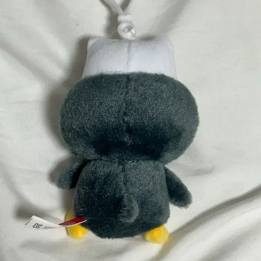 [BUNJANG] Sanrio Hello Kitty 50th Anniversary Series Badtz-Maru Plush Keychain / 산리오 헬로키티 50주년 시리즈 인형 키링 배드바츠마루