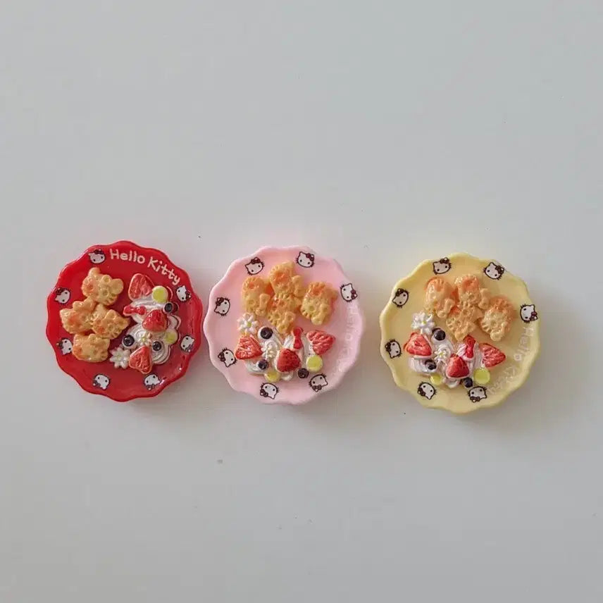 [BUNJANG] Hello Kitty Food Miniature Plate / 키티음식접시미니어처
