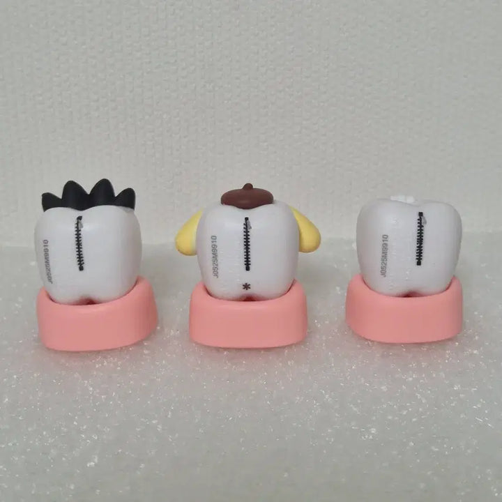 [BUNJANG] Sanrio Characters Tooth Figures Bundle Set / 산리오 캐릭터 이빨 피규어 3종 일괄