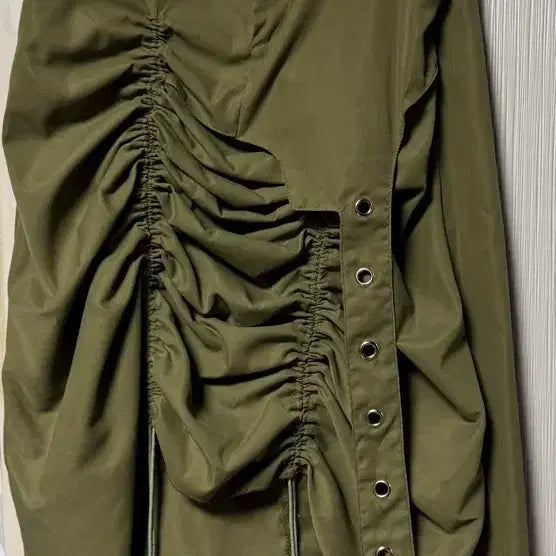[BUNJANG] Khaki Shirring Midi Skirt / 카키 셔링 스커트