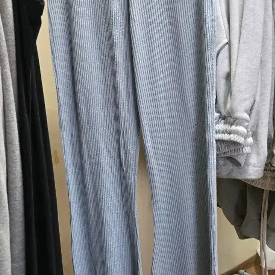 [BUNJANG] Light Blue Ribbed Knit Pants / (새거)하늘색 골지 니트  팬츠
