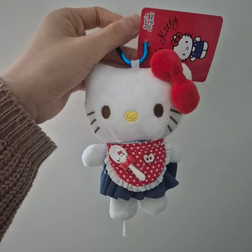 [BUNJANG] Hello Kitty Apron Doll Keychain / 헬로키티 앞치마 인형 키링