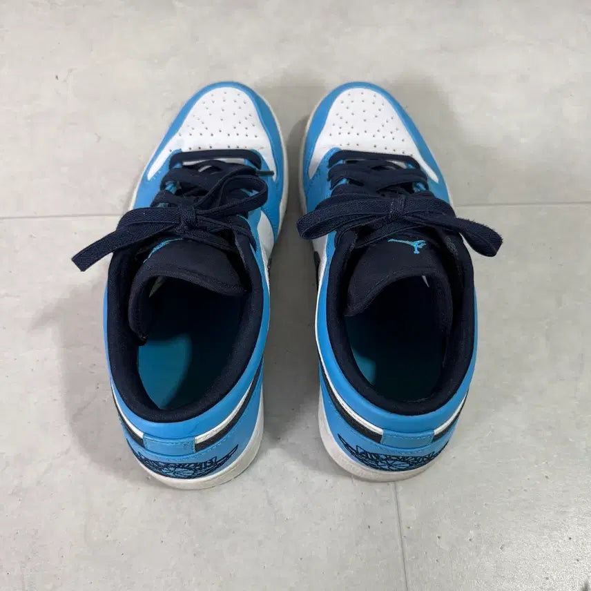 [BUNJANG] Nike Jordan Powder Blue US 9.5 / 나이키 조던 파우더 블루 275