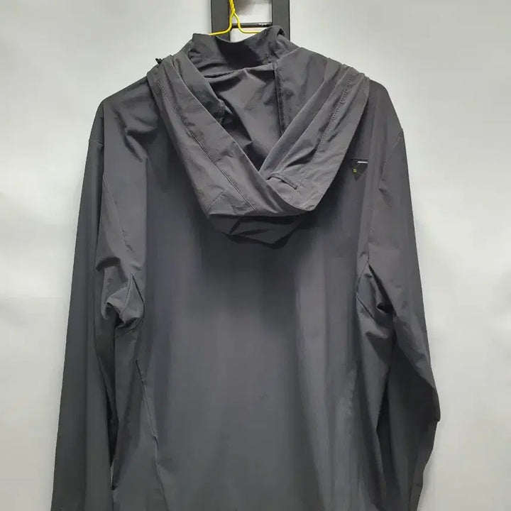 [BUNJANG] Dynafit Windbreaker Jacket XL / 다이나핏 바람막이 자켓 xl