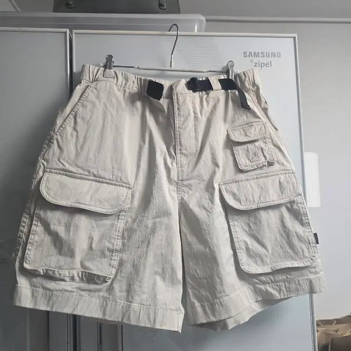 [BUNJANG] Kangol Cargo Shorts / 캉골 반바지