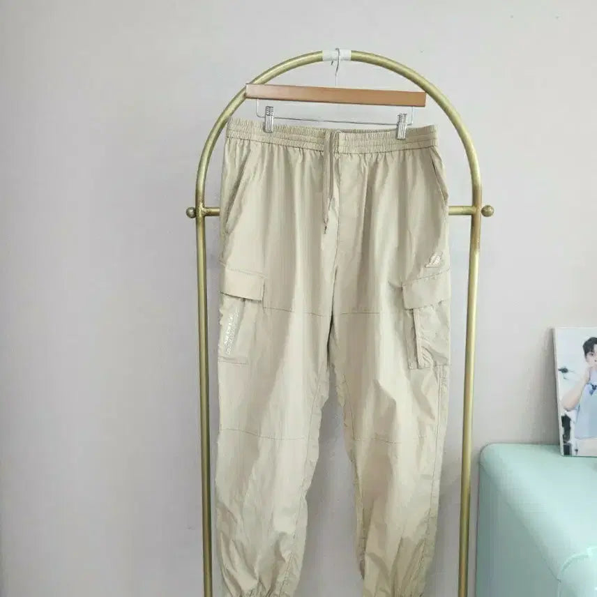 [BUNJANG] NBA Beige Cargo Jogger Pants / NBA 베이지색 카고 조거팬츠