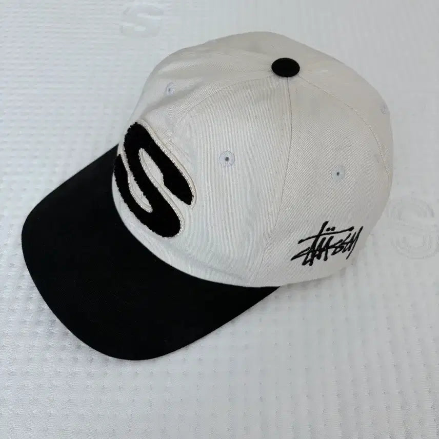 [BUNJANG] Stussy Chenille S Low Pro Cap Natural / 스투시 셔닐 S 로우 프로 캡 내추럴