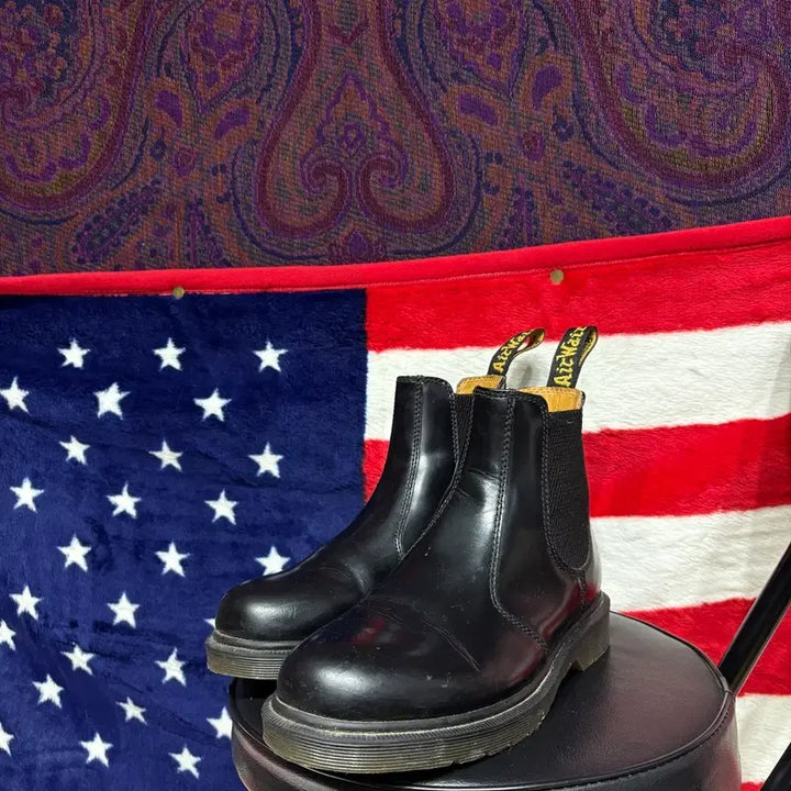 [BUNJANG] Dr. Martens Black Chelsea Boots / 닥터마틴 블랙 첼시 부츠