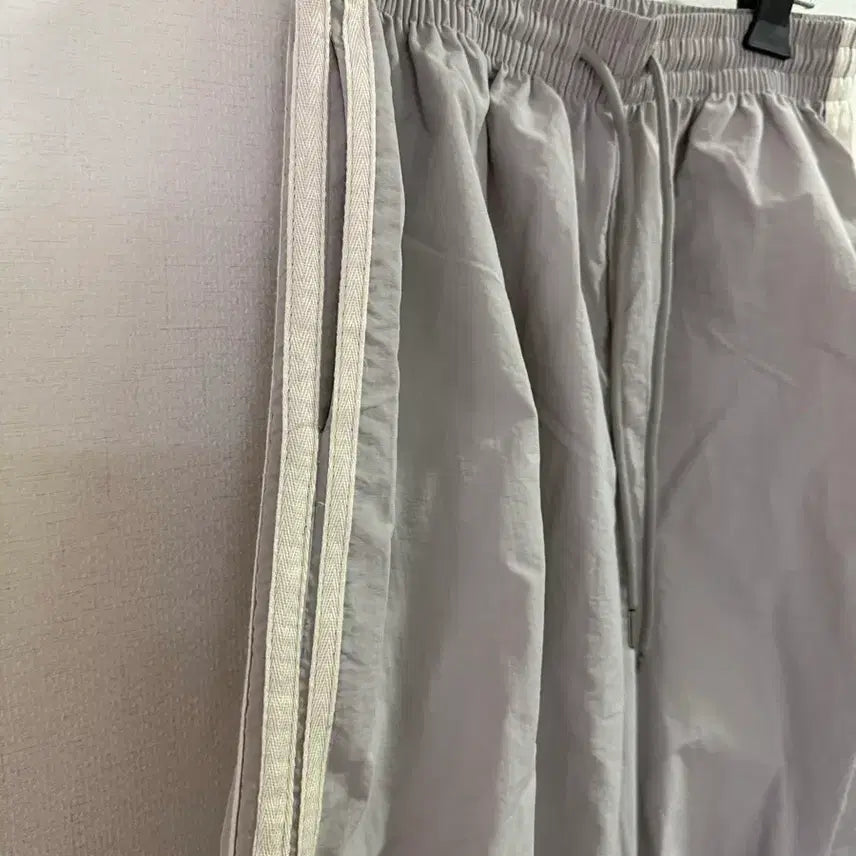 [BUNJANG] String Training Pants Light Beige / 연베이지 스트링 트레이닝 팬츠