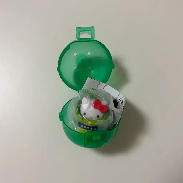 [BUNJANG] Sanrio Cabbage Gacha Kitty Figure / 산리오 배추 가챠 키티