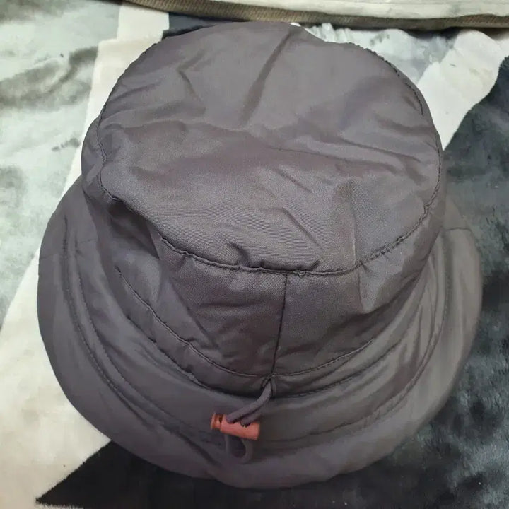[BUNJANG] Reversible Bucket Hat / 겨울 벙거지 모자 양면