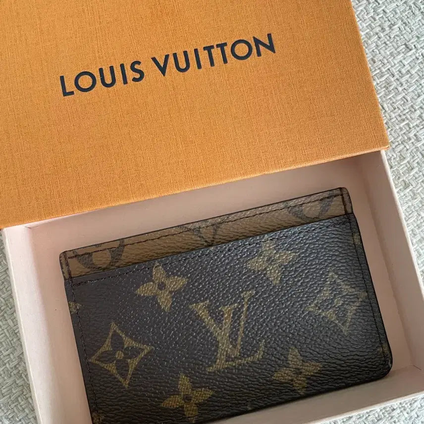 [BUNJANG] Louis Vuitton Reversible Monogram Card Holder / 루이비통 리버스 모노그램 카드홀더