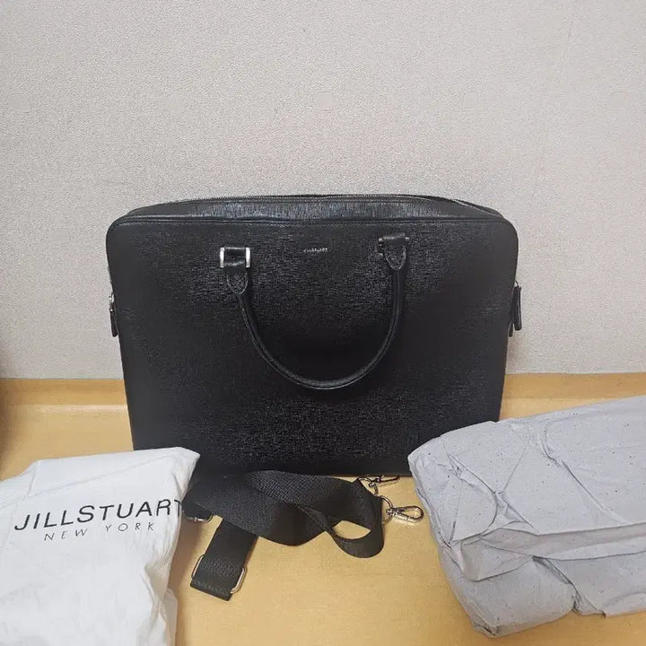 [BUNJANG] Jil Stuart New York Saffiano Leather Briefcase / 질스튜어트 사피아노 가죽 서류 가방 팔아요