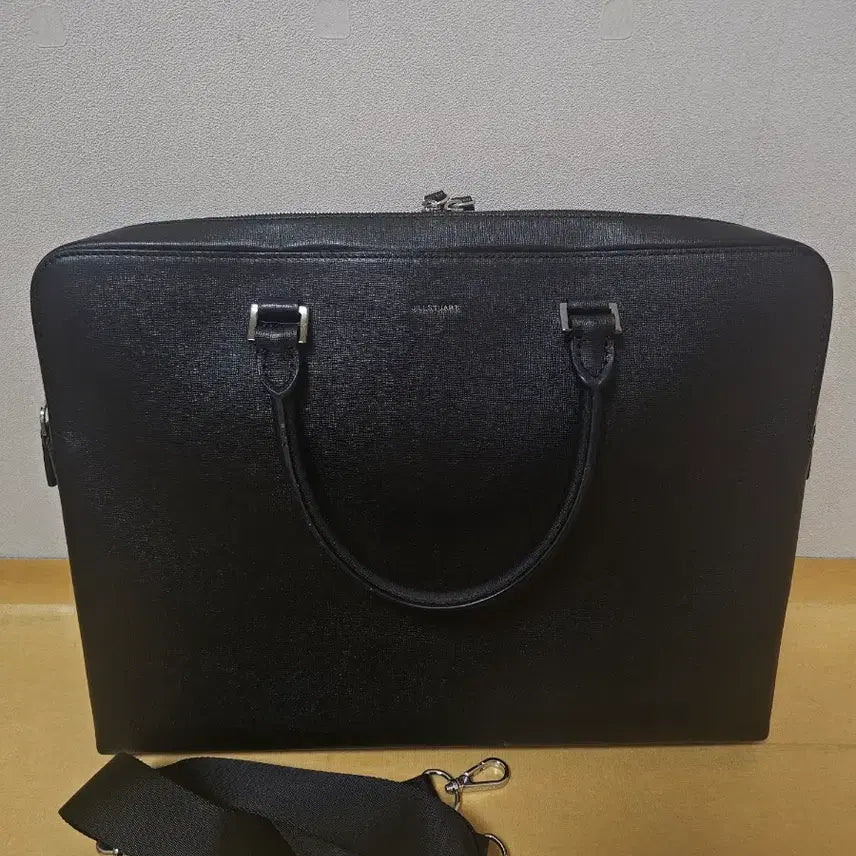 [BUNJANG] Jil Stuart New York Saffiano Leather Briefcase / 질스튜어트 사피아노 가죽 서류 가방 팔아요