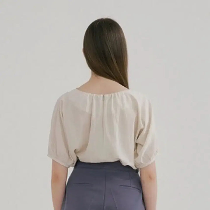 [BUNJANG] MONT Twisted Ivory Blouse / 몬츠 MONT 꼬임 아이보리 블라우스/택포