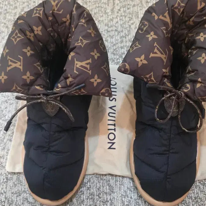 [BUNJANG] Louis Vuitton Padded Boots Black / 루이비통 패딩 부츠 블랙