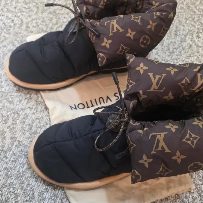 [BUNJANG] Louis Vuitton Padded Boots Black / 루이비통 패딩 부츠 블랙