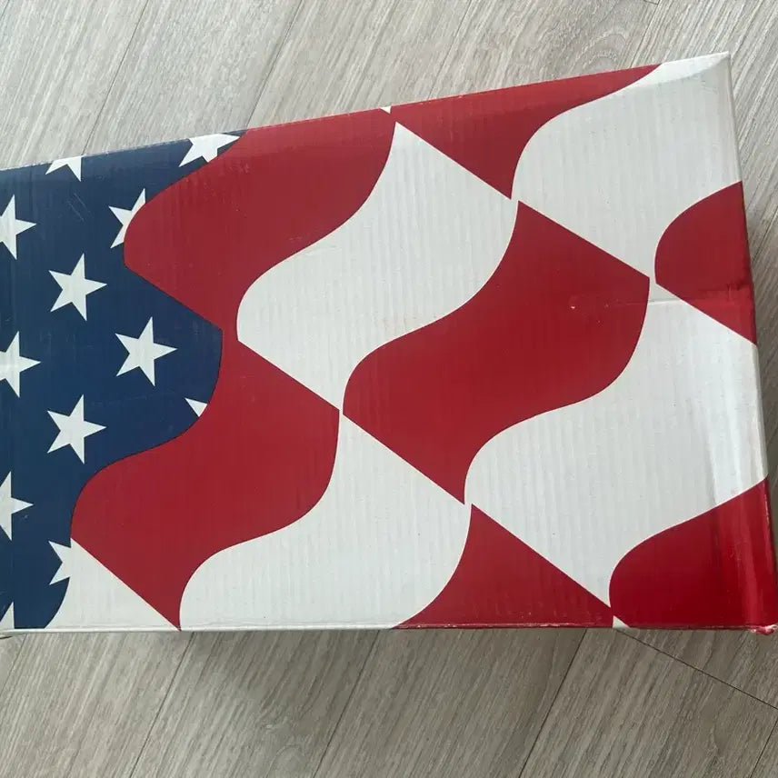 [BUNJANG] AUTRY Medalist Size 36 New Product / 오트리 메달리스트 36 사이즈 새상품