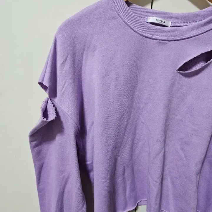 [BUNJANG] Lavender Cropped Sweatshirt / 연보라 크롭 맨투맨 새옷입니다
