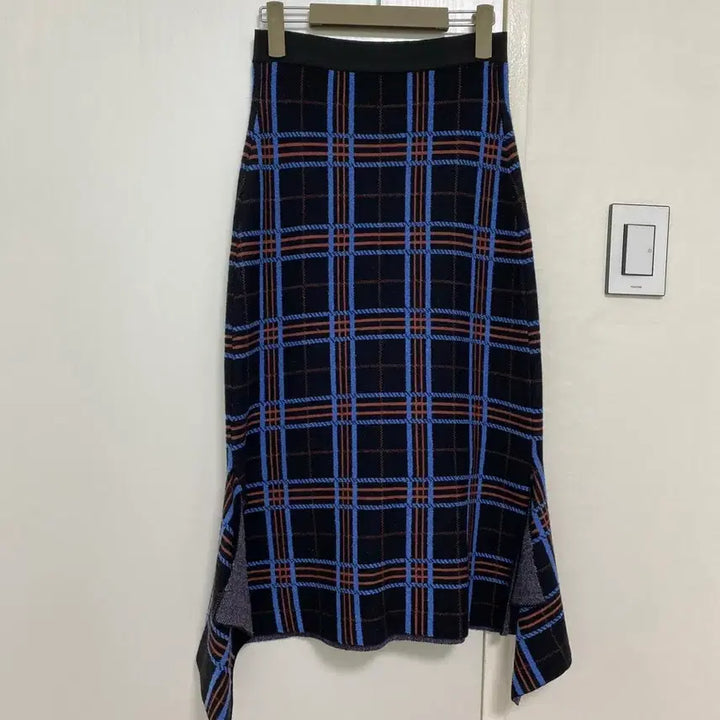 [BUNJANG] It Misha Knit Skirt / 잇미샤 니트 트임 치마
