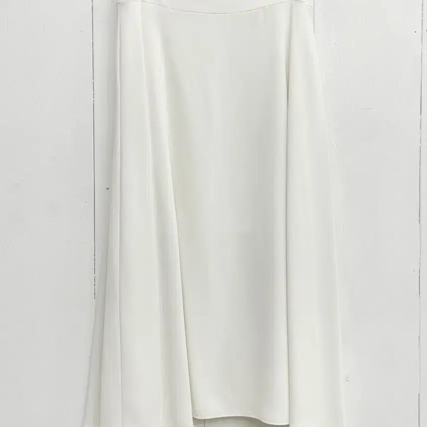 [BUNJANG] ATR White Flare Long Skirt / ATR 화이트 플레어 롱 스커트