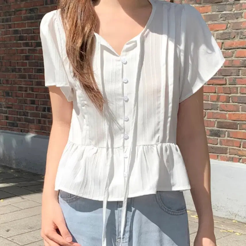 [BUNJANG] White Short Sleeve Blouse / (새제품)청순 화이트 반팔 블라우스